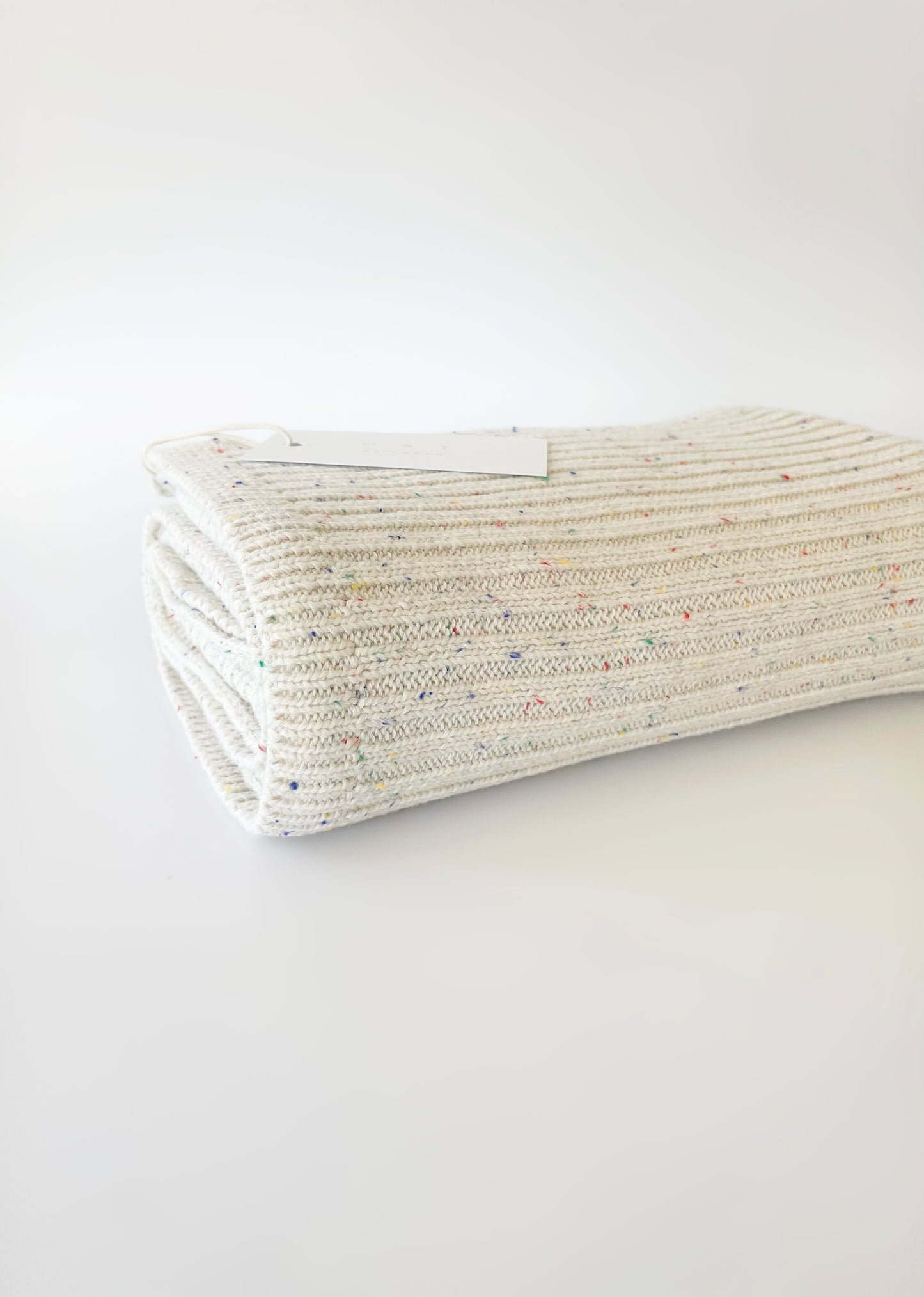 Sprinkle Knit Ribbed Blanket